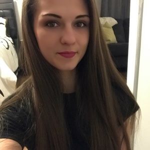 Meet your Posher, Ali